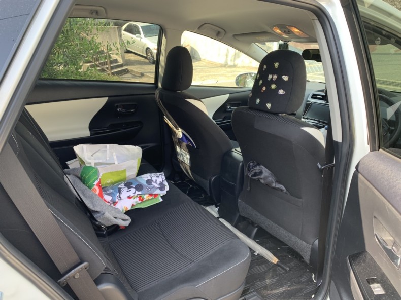 内装後方シート