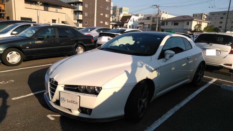 car_main_img