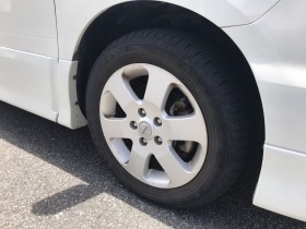 タイヤホイール前