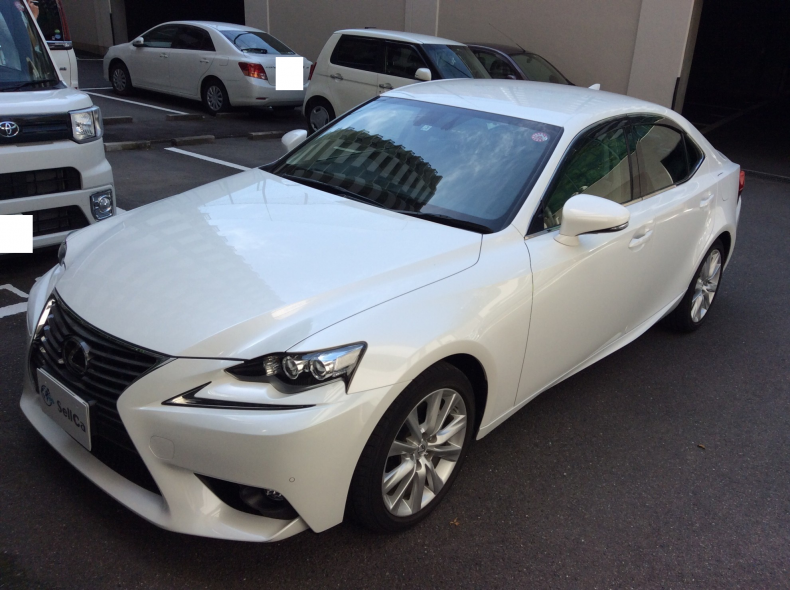 car_main_img