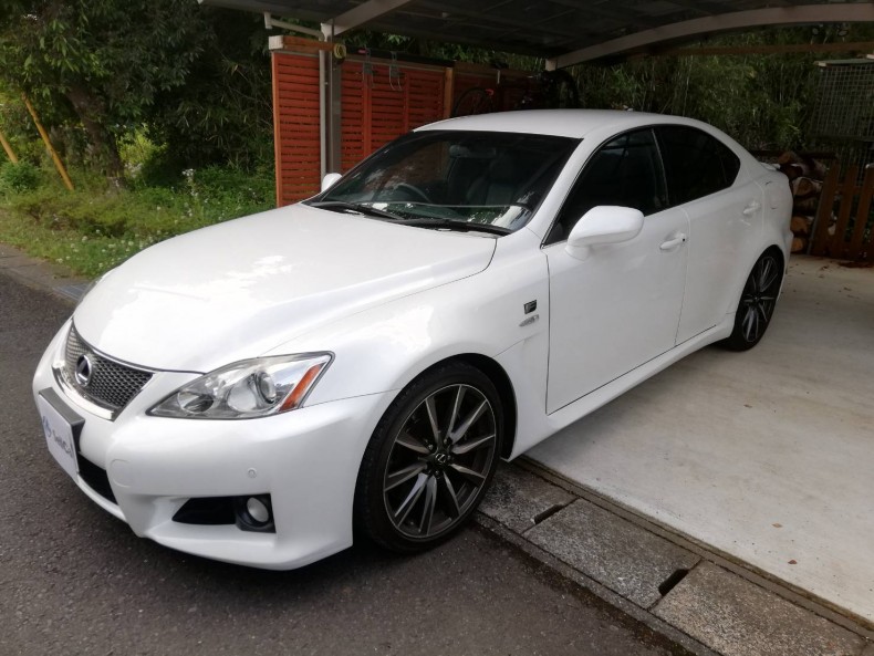 car_main_img