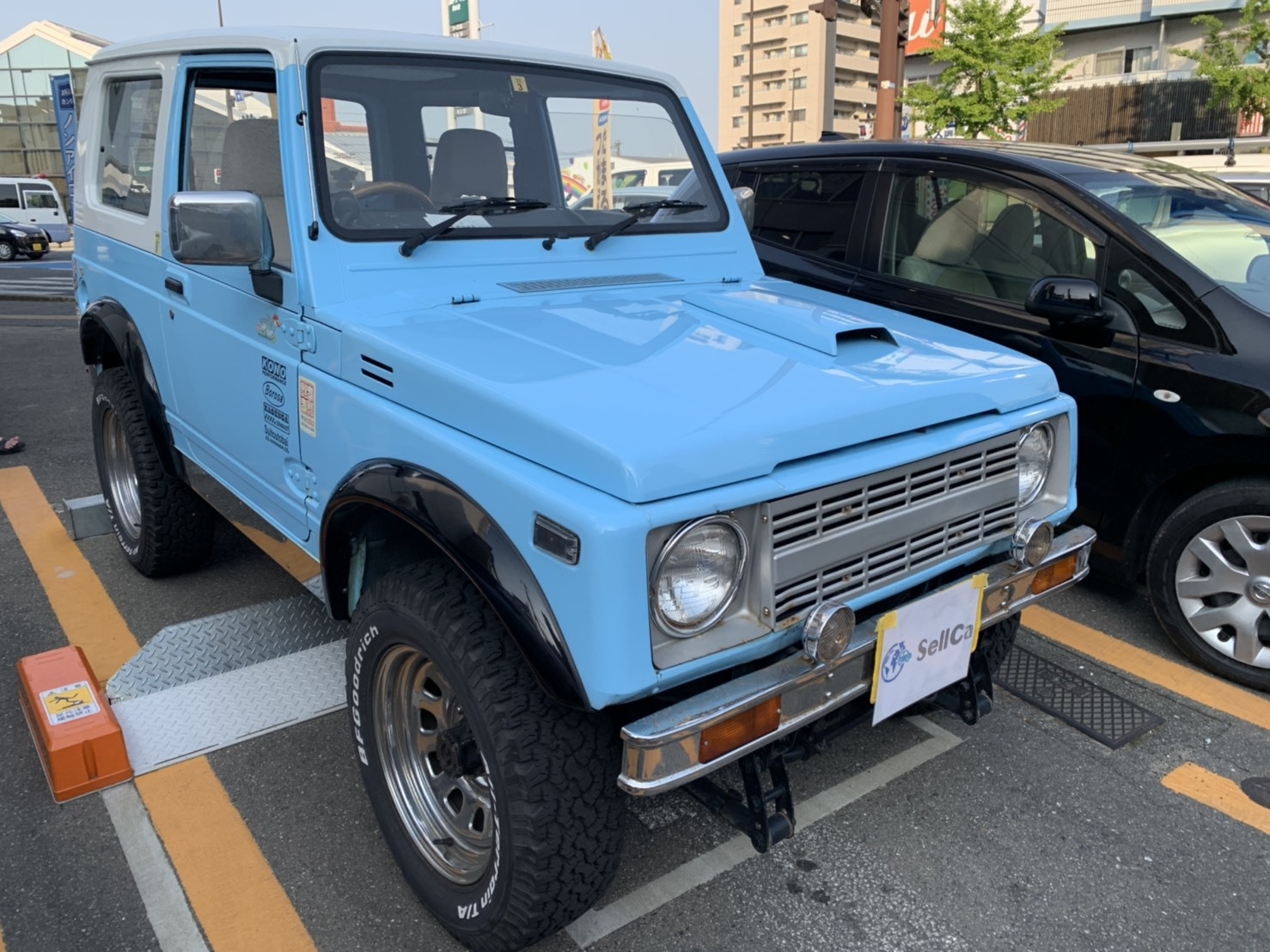 外装右前