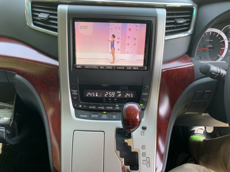 内装シフト