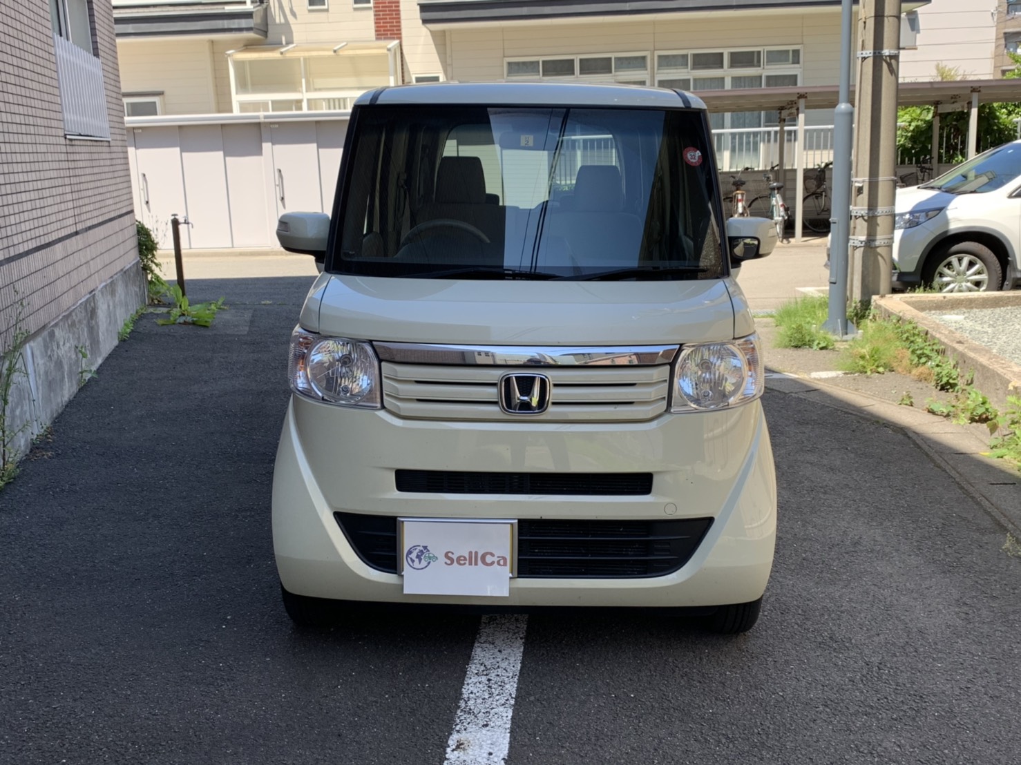 外装前方
