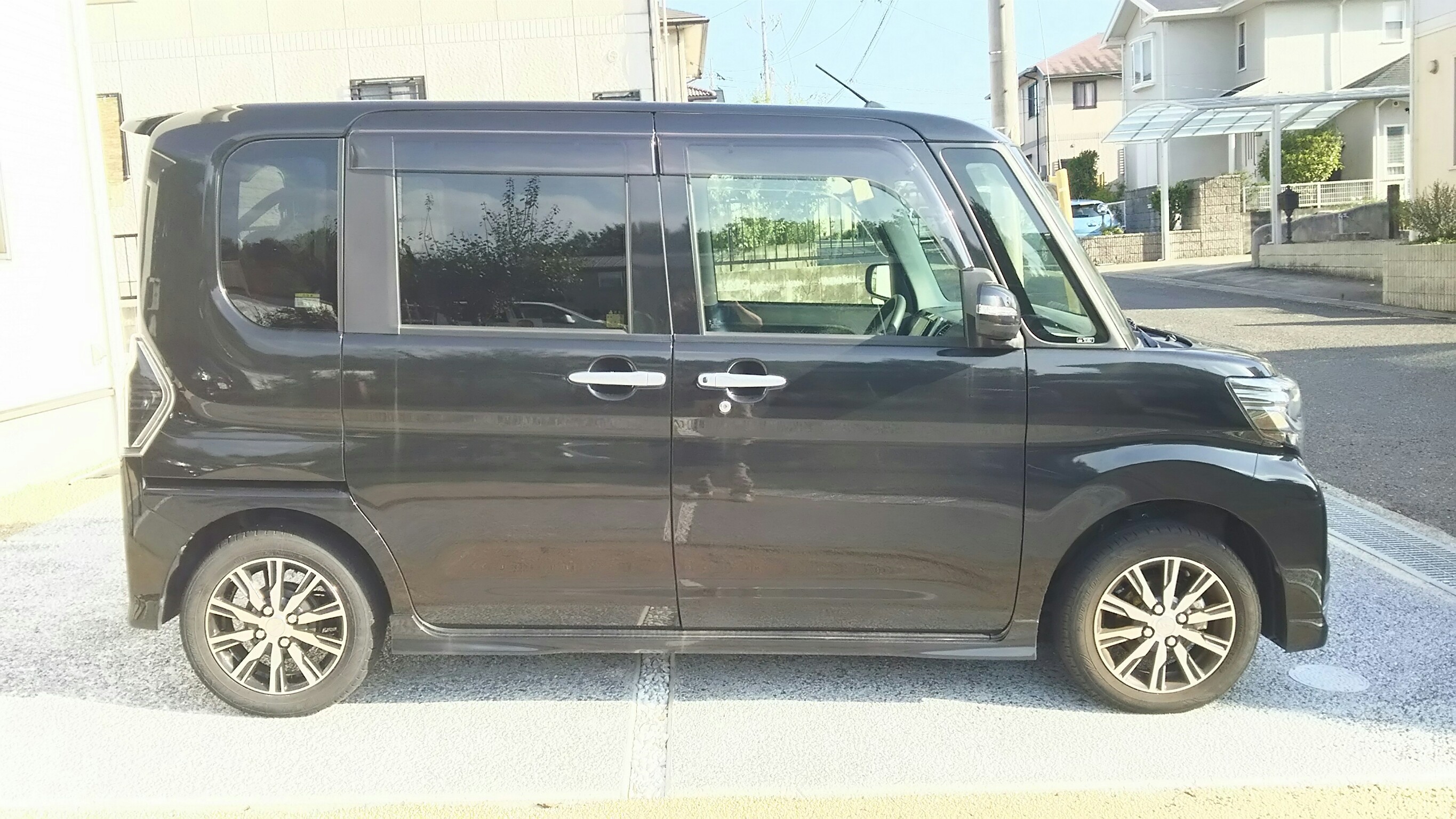 外装前方
