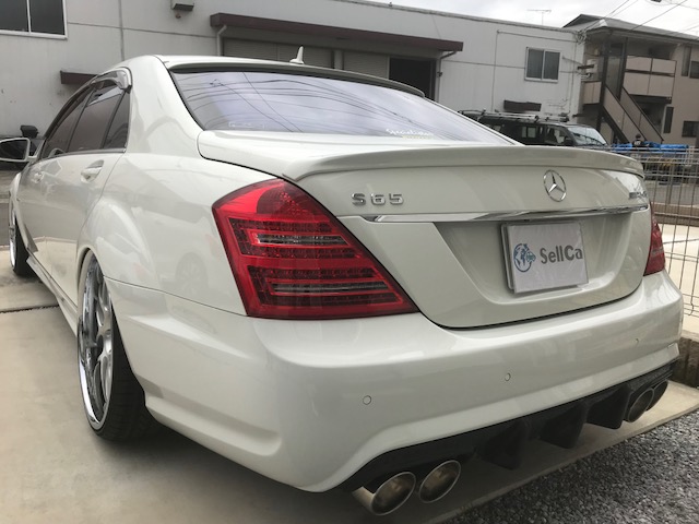 外装左後方