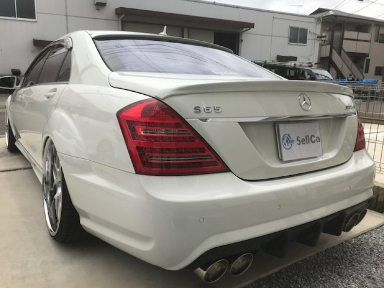 外装左後方