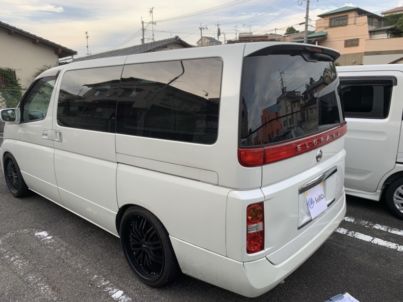 外装左後方