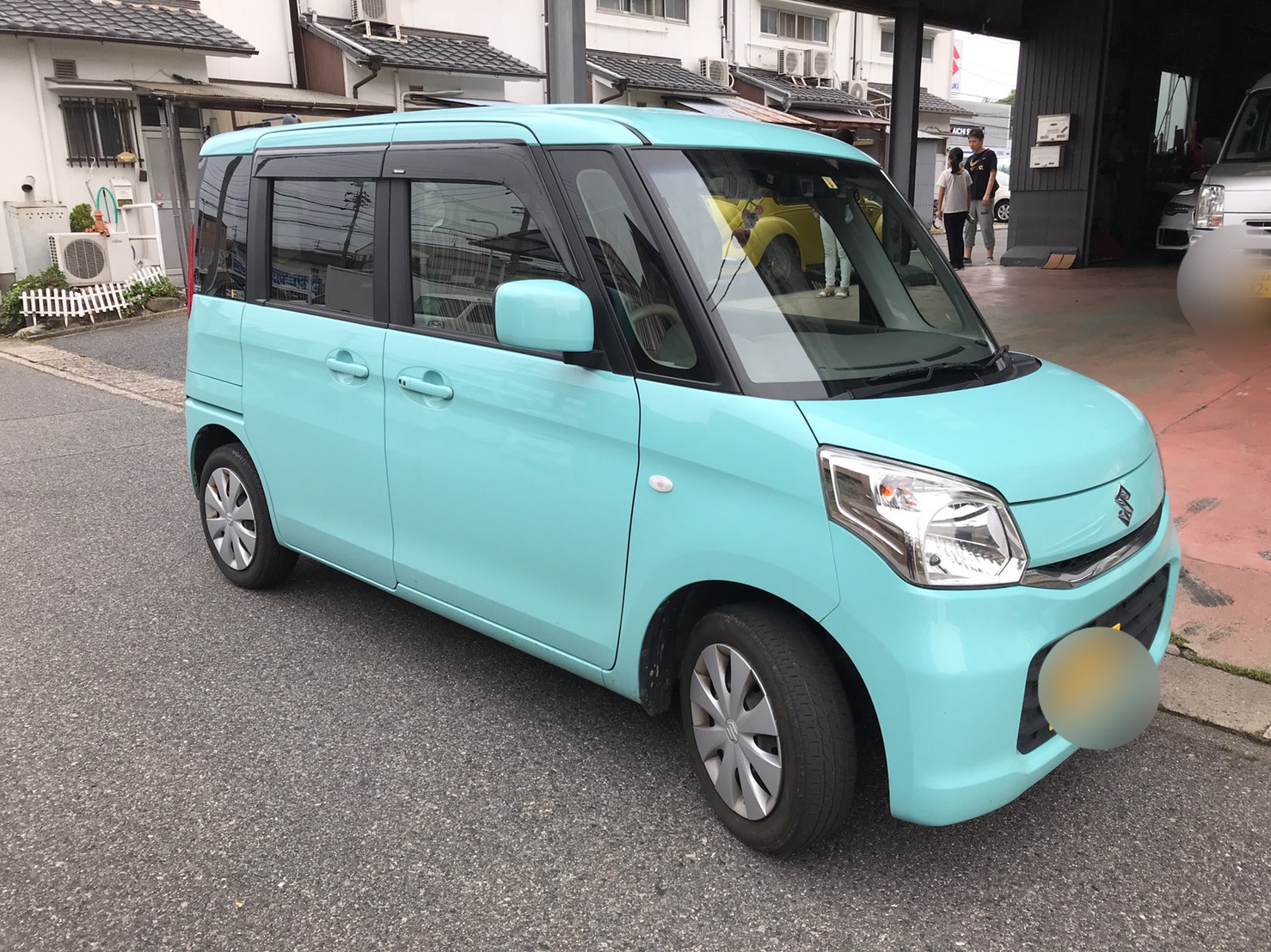 外装右前