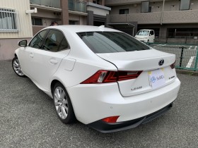 外装左後方