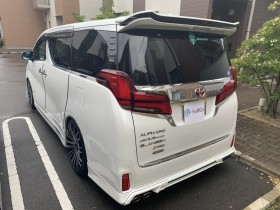 外装左後方