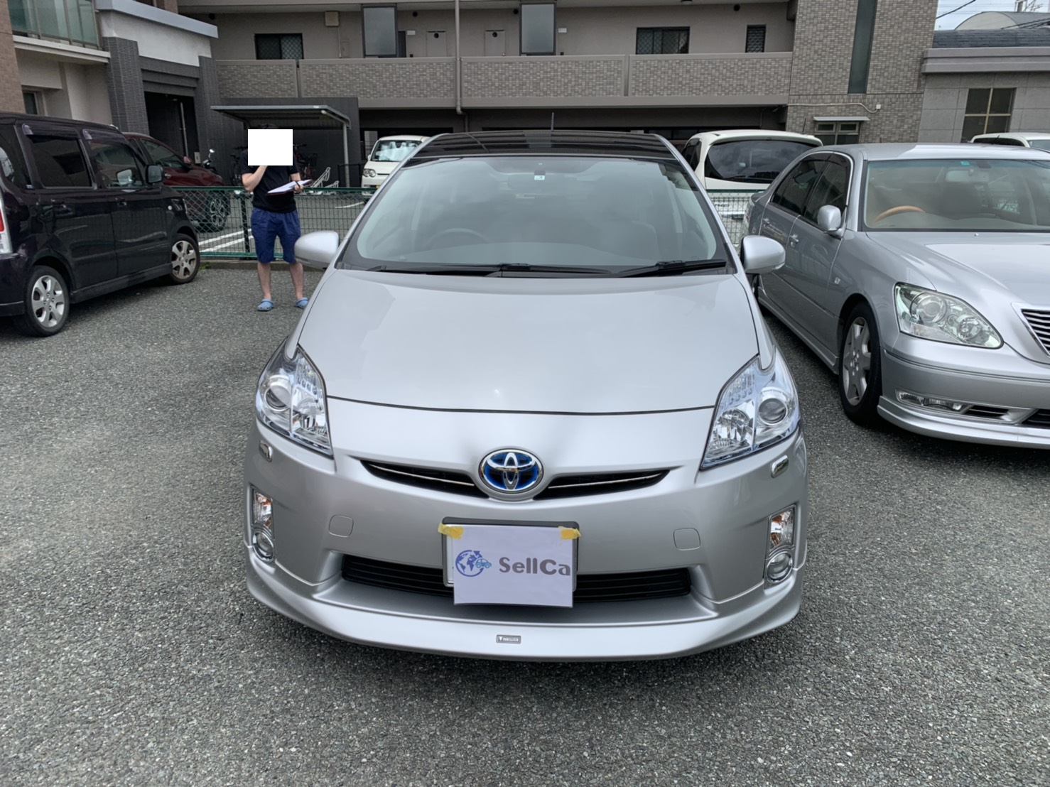 外装前方