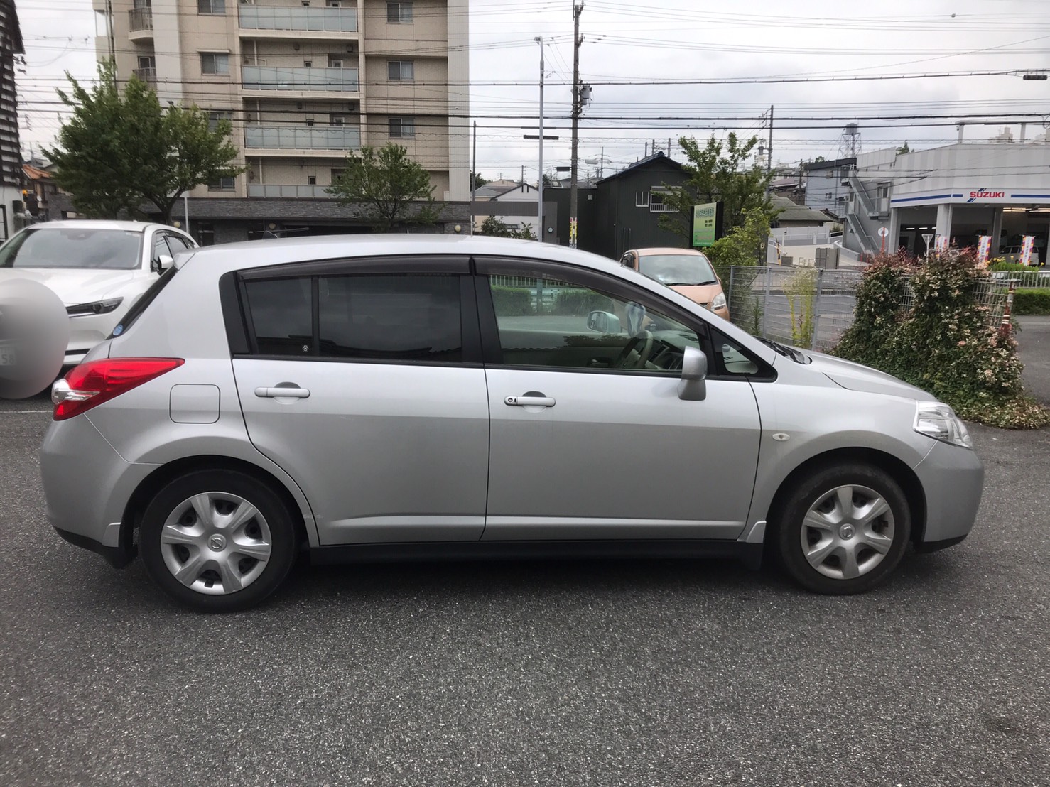 外装右