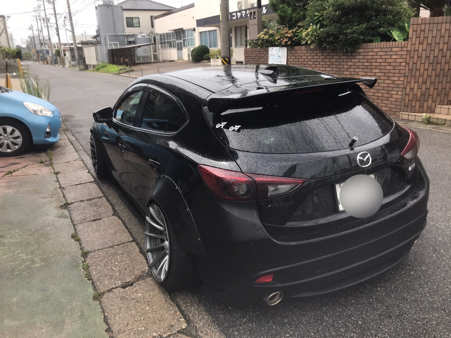 外装左後方