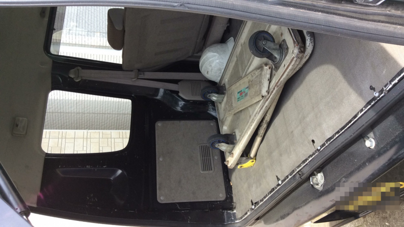 内装トランク