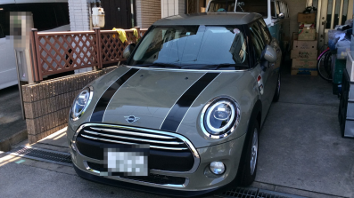 car_main_img
