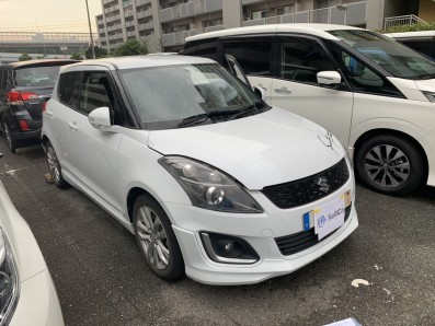 car_main_img