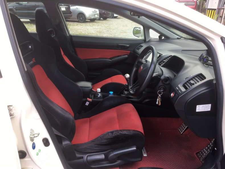 内装前方シート