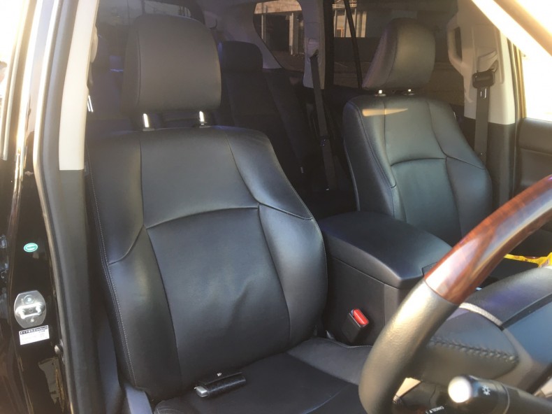 内装前方シート