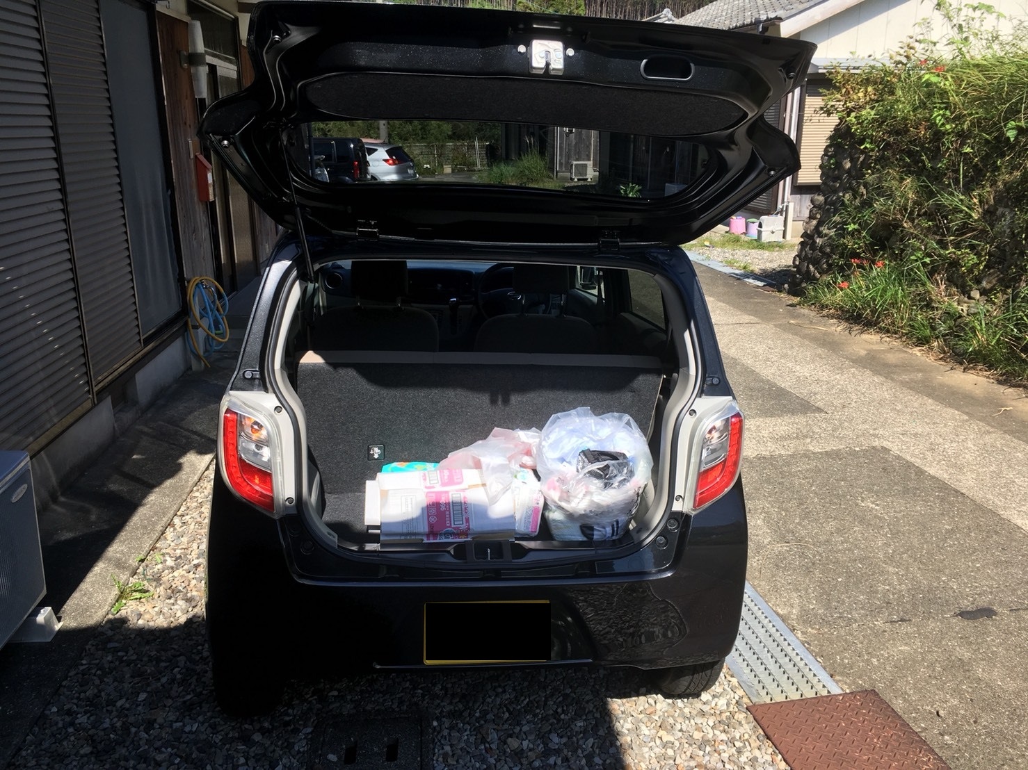 内装トランク