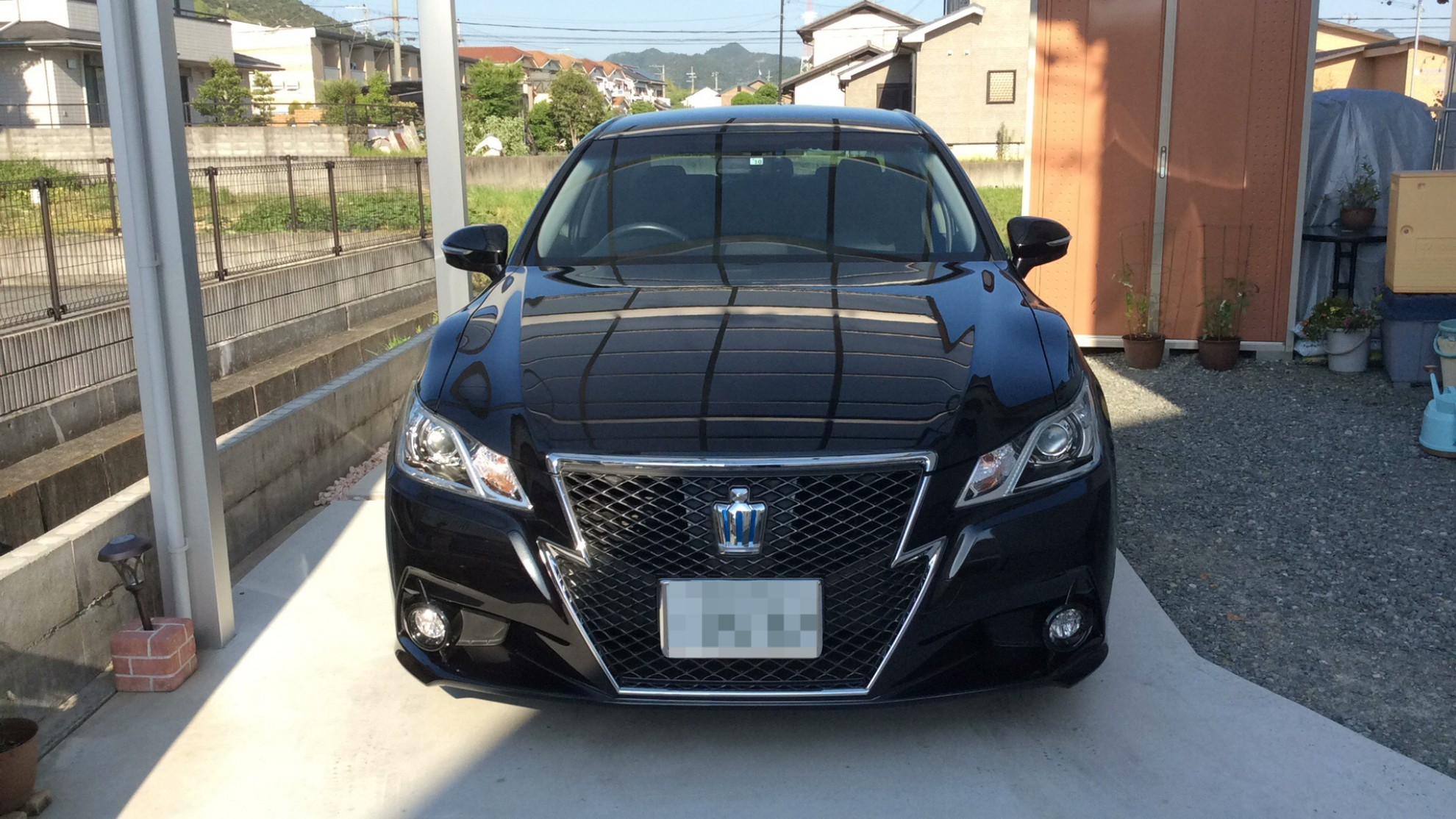 外装前方