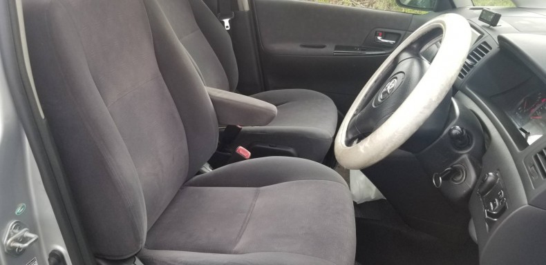 内装前方シート