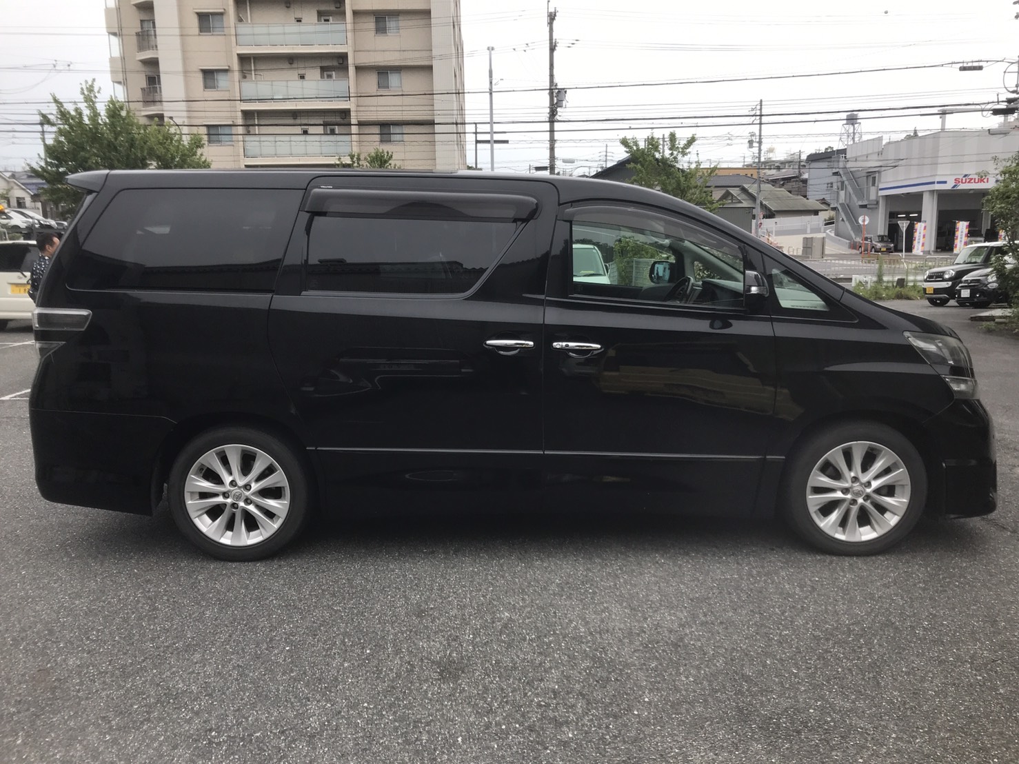 外装右
