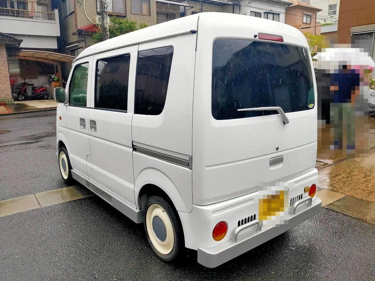 外装左後方
