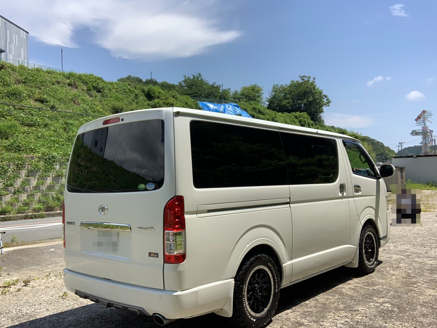 外装右後