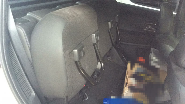 内装後方シート