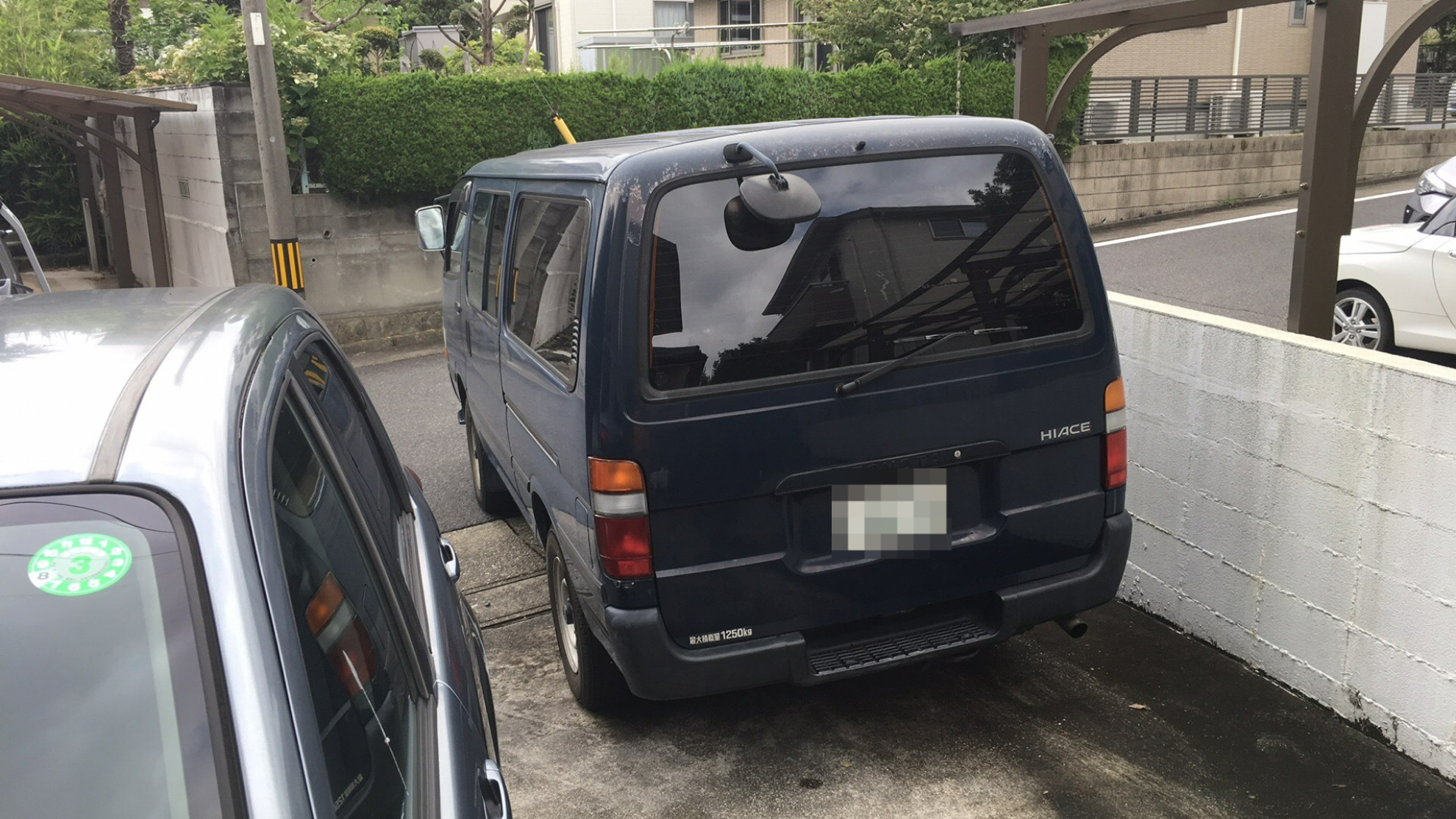 外装左後方