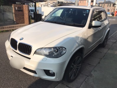 car_main_img