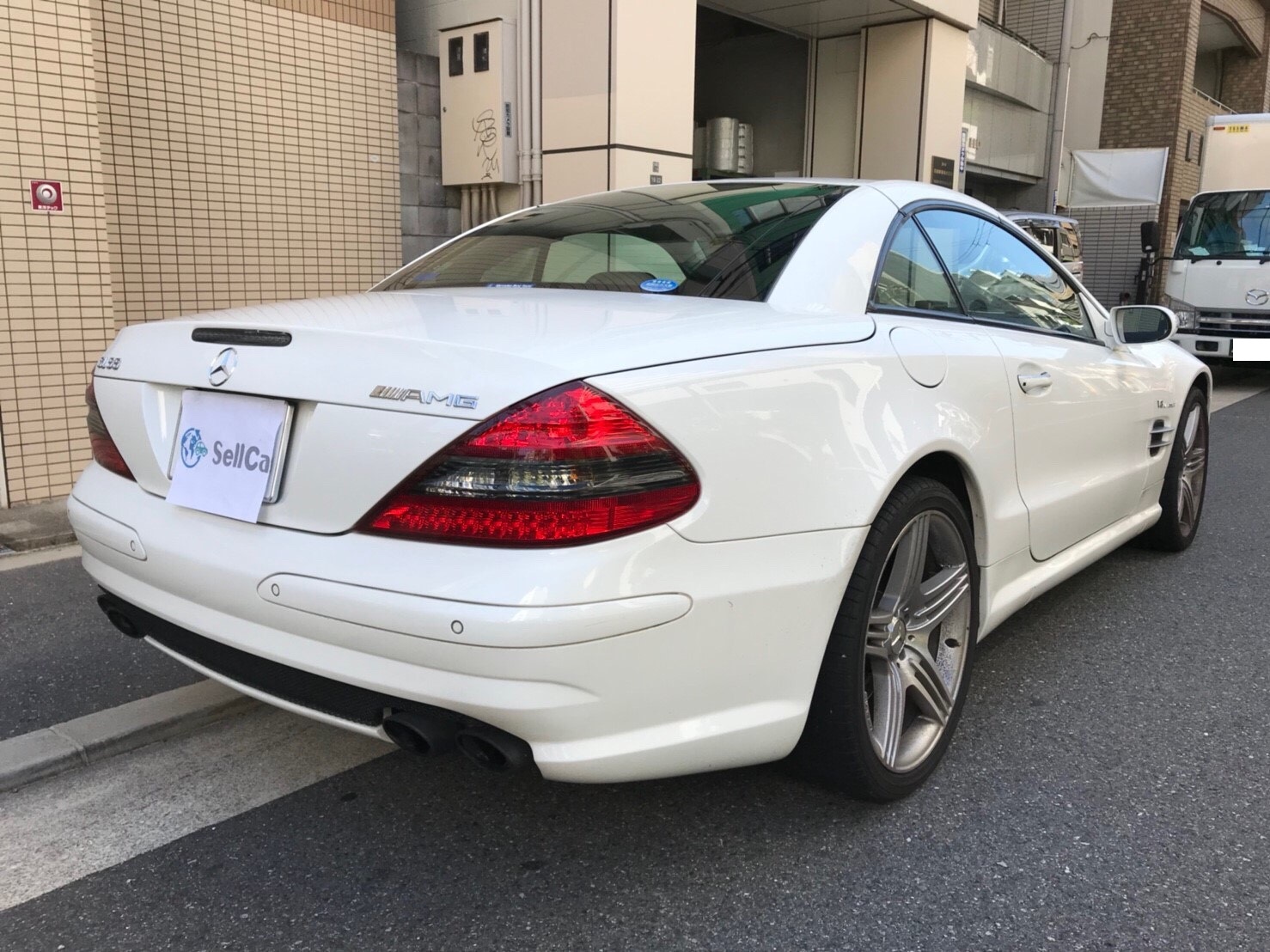 外装右後