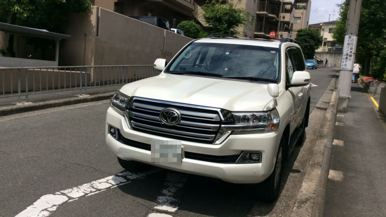 外装右前
