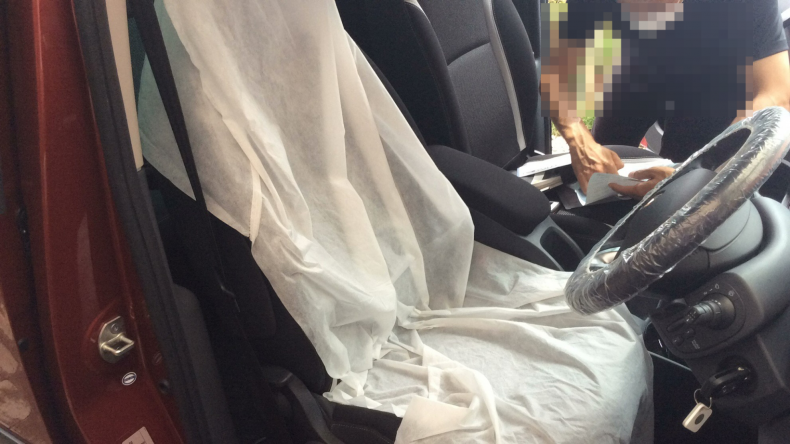 内装前方シート