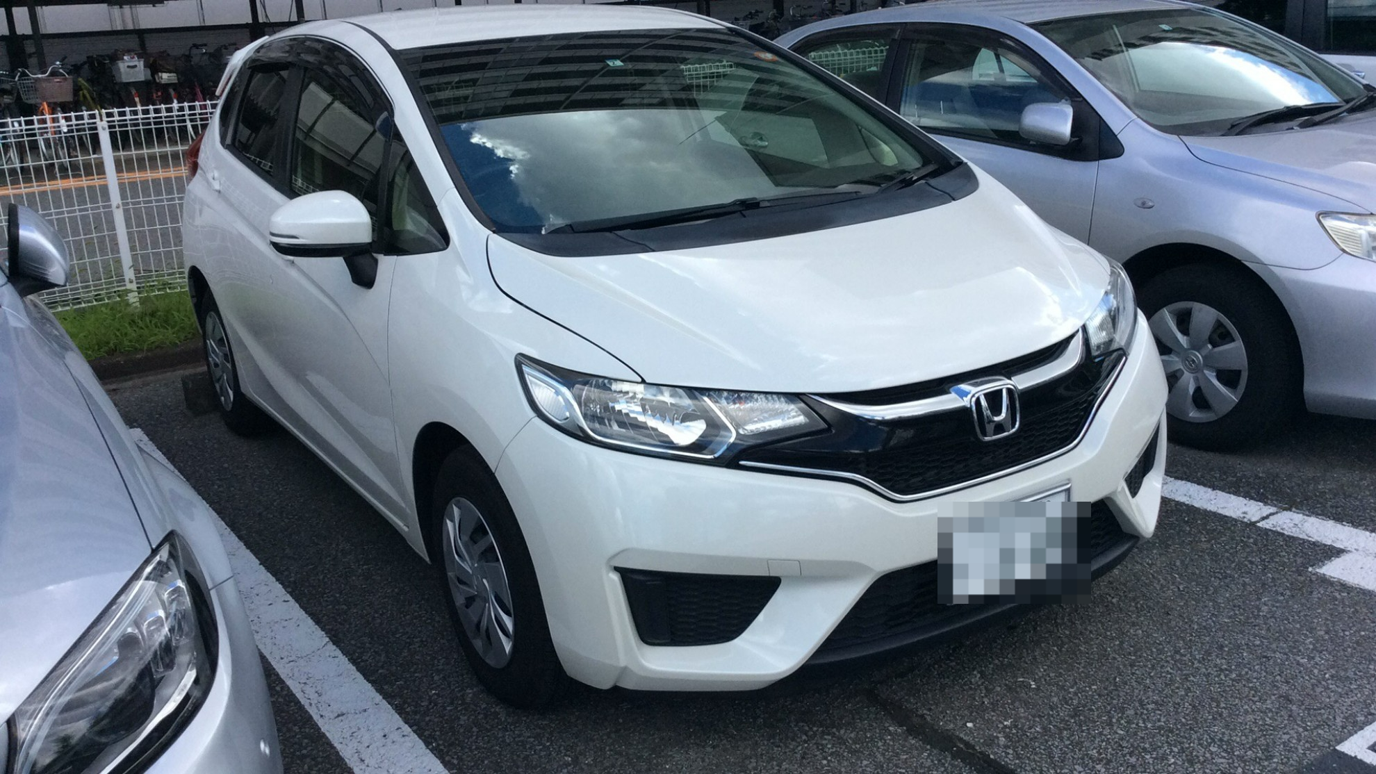 外装右前
