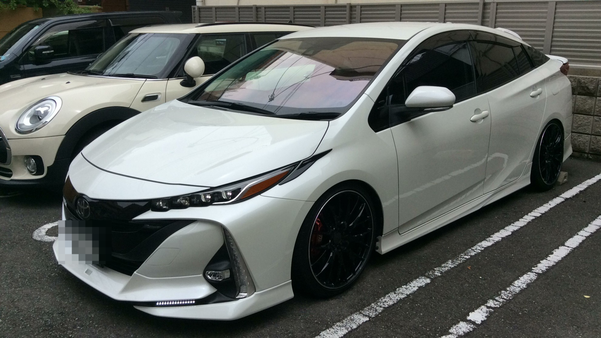 トヨタ プリウスＰＨＶの売買実績画像