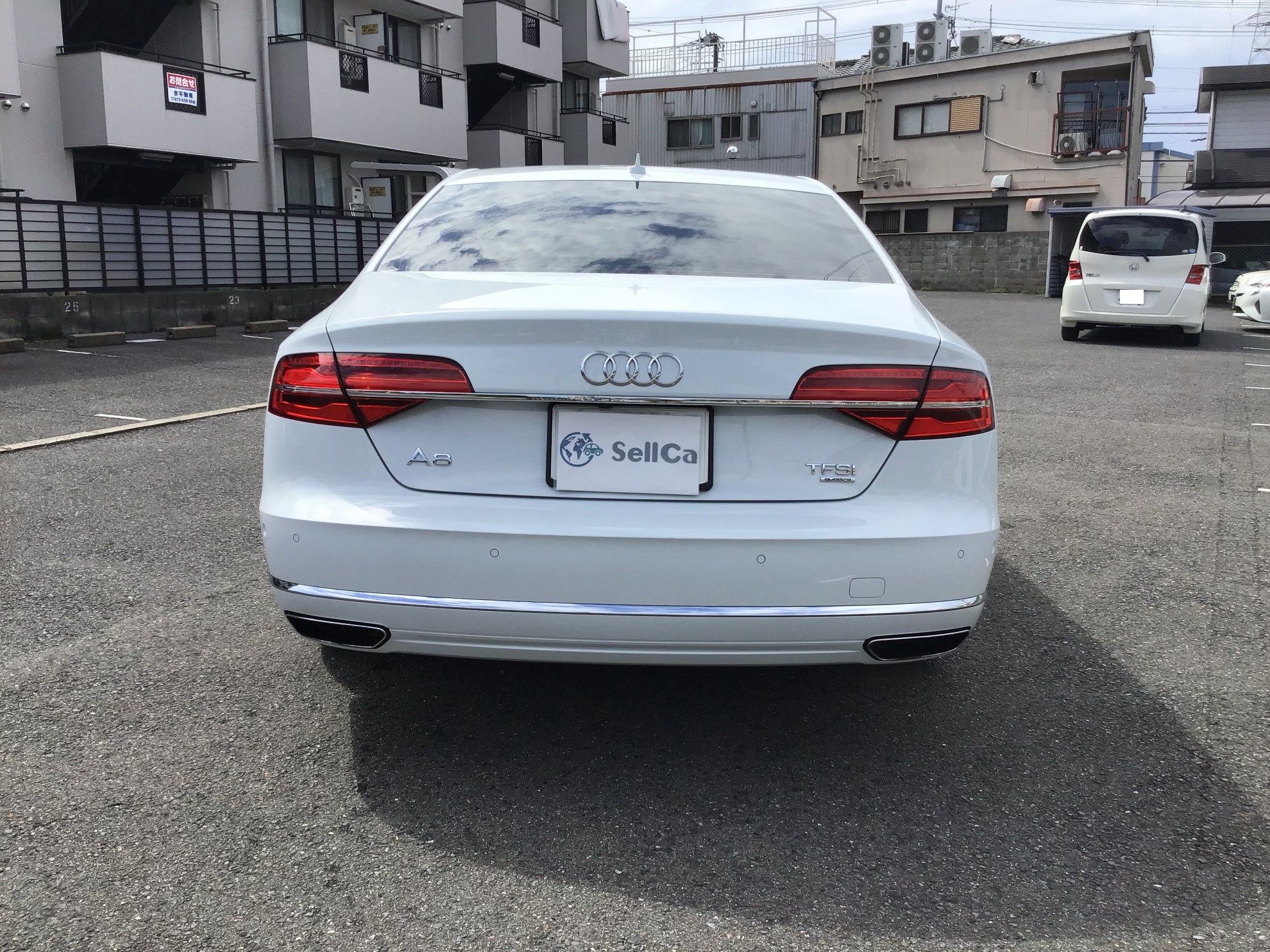 外装後方