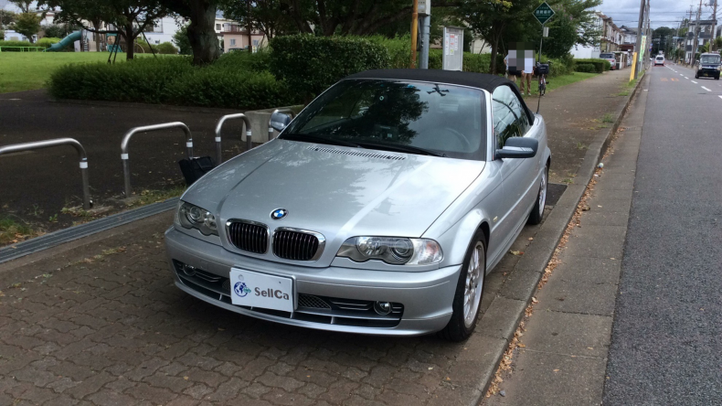 car_main_img