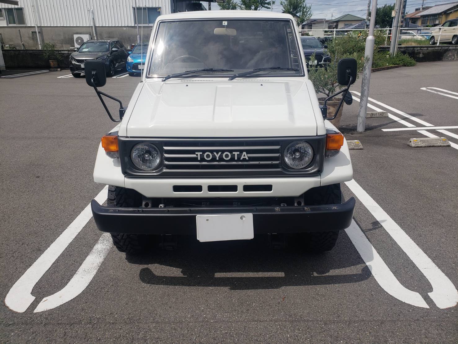 外装前方