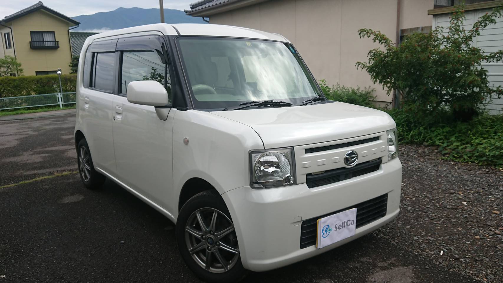 外装右前