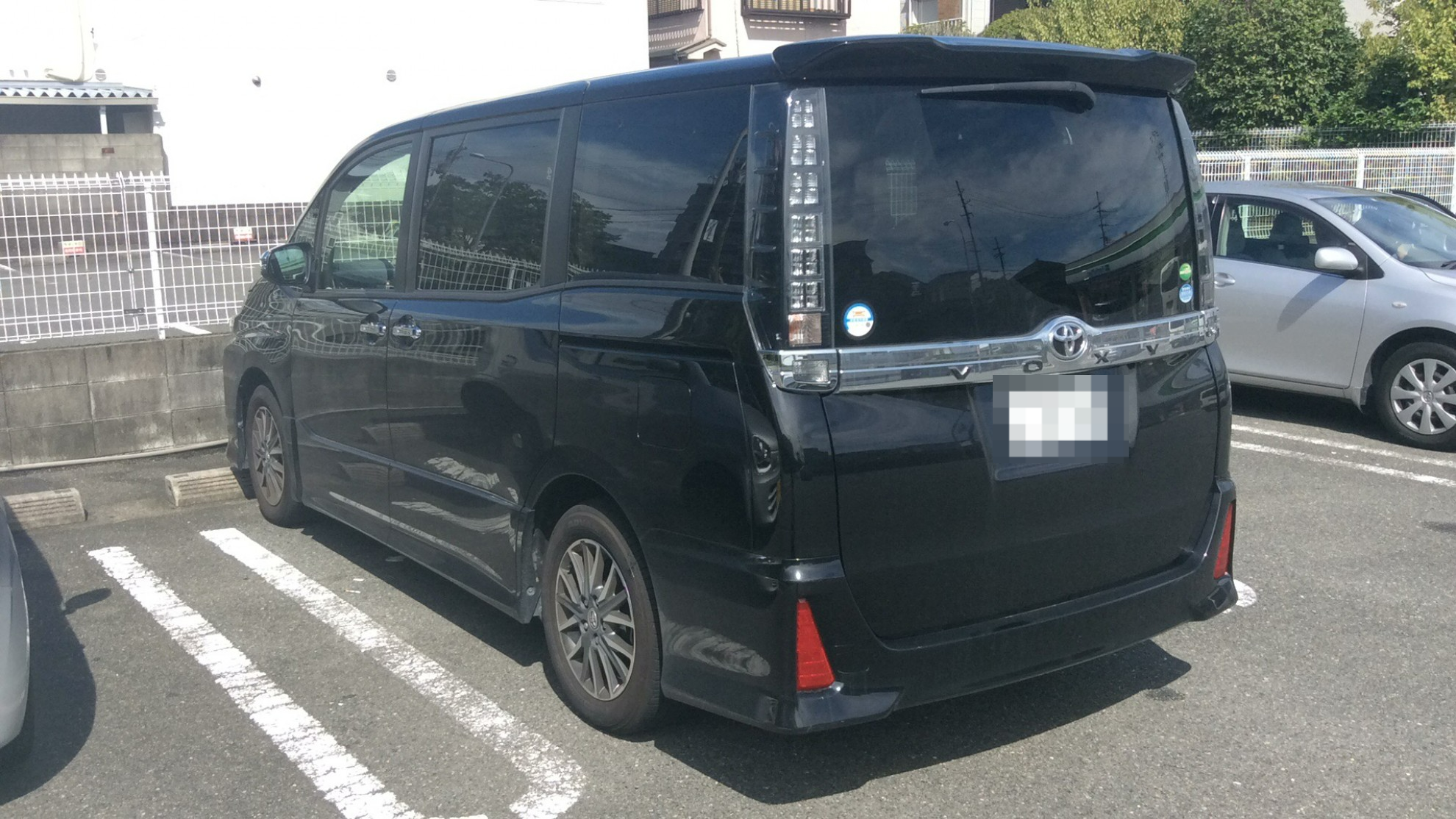 外装左後方