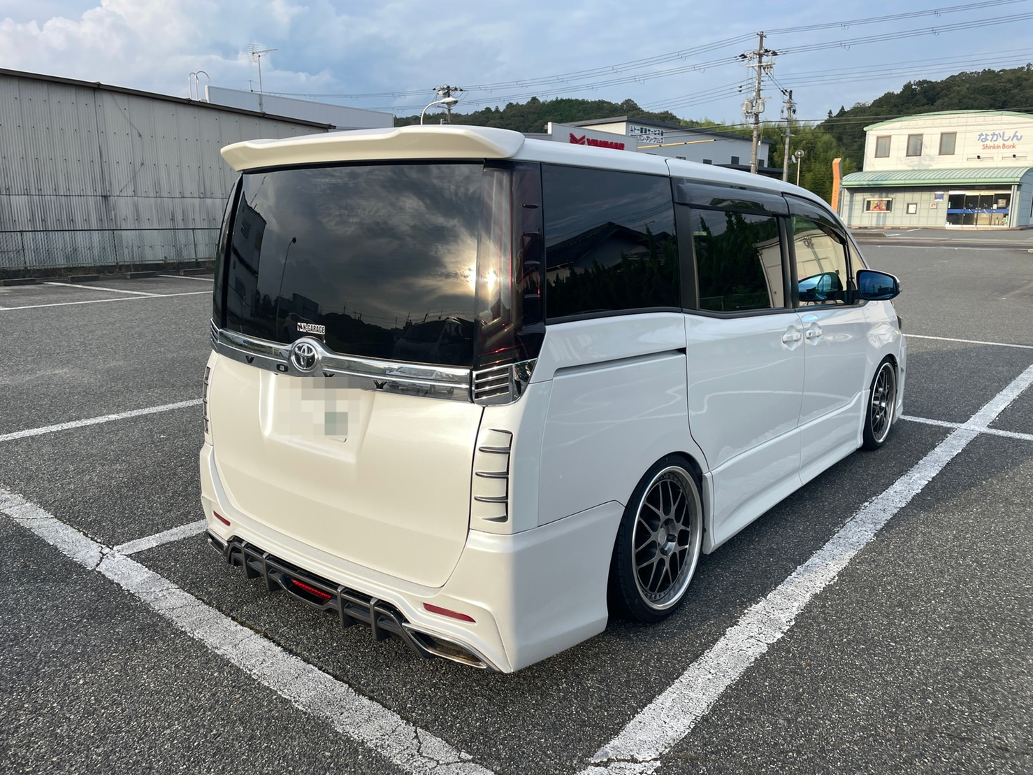 外装右後