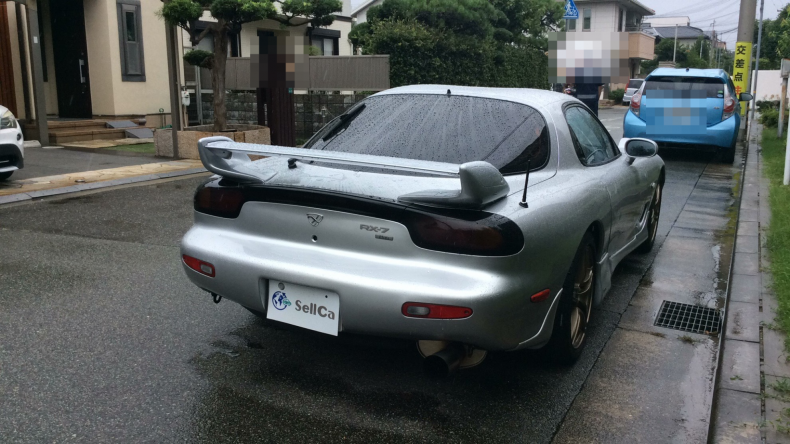 外装右後