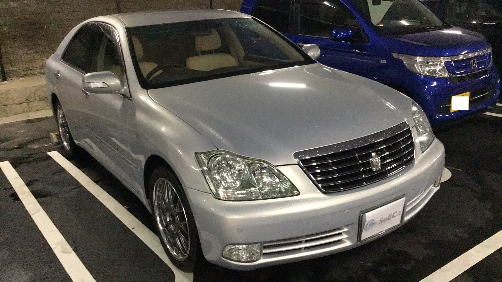 外装右前