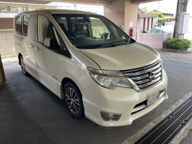 外装右前
