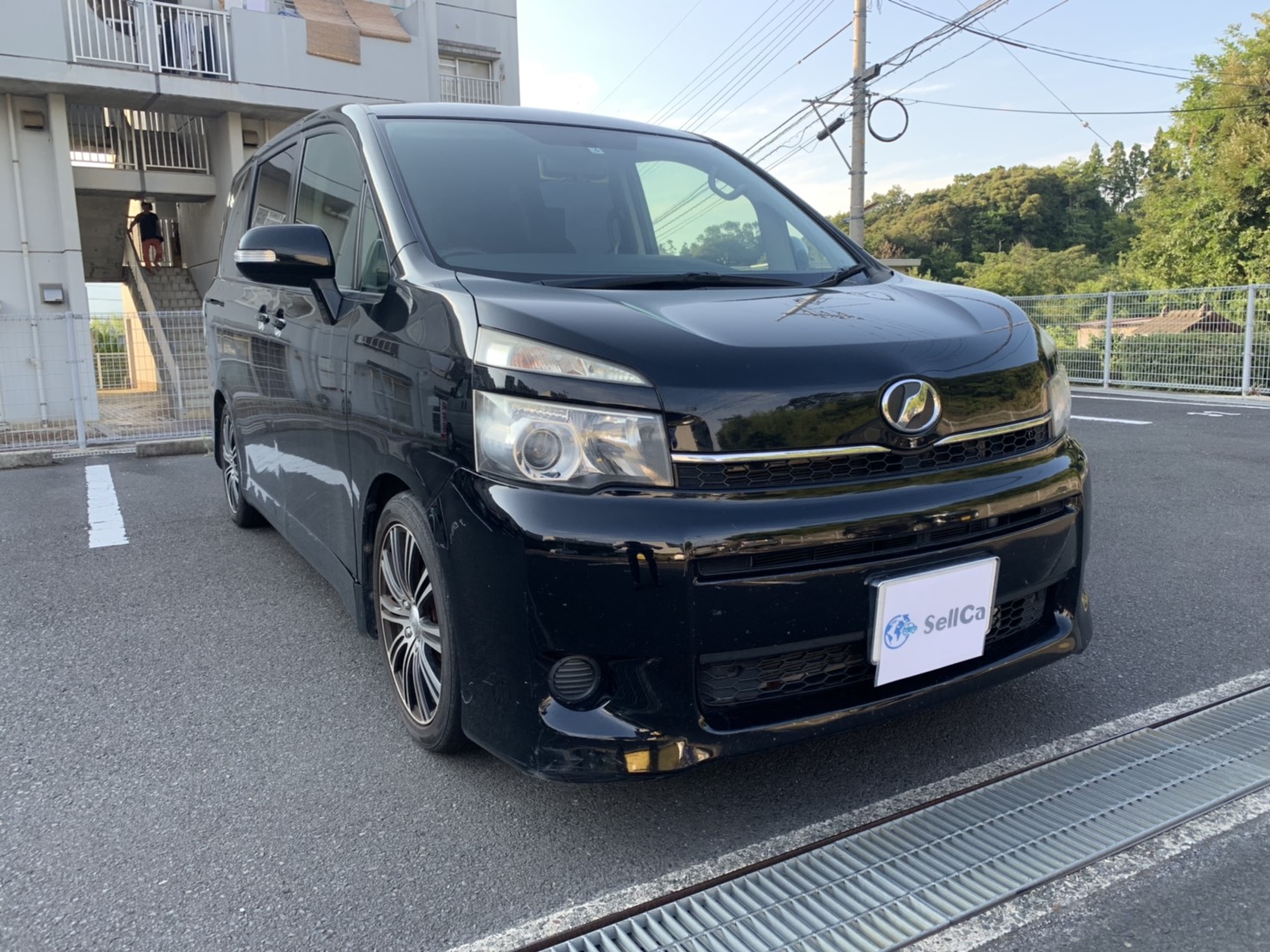 外装右前