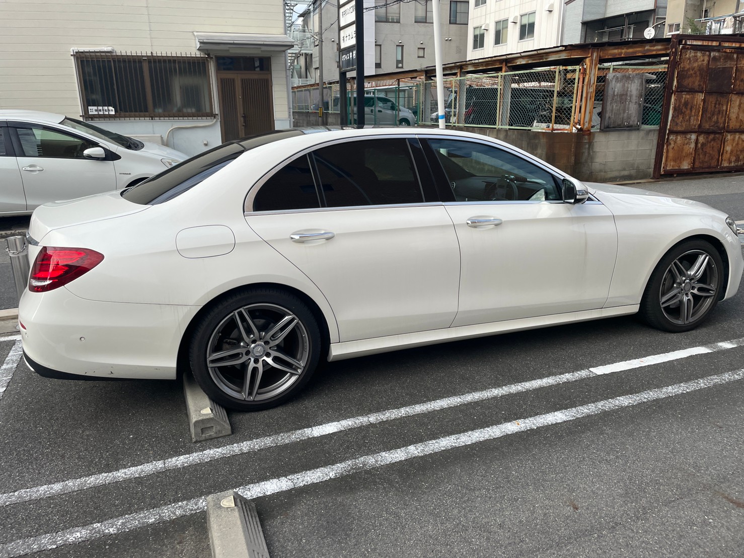 外装右