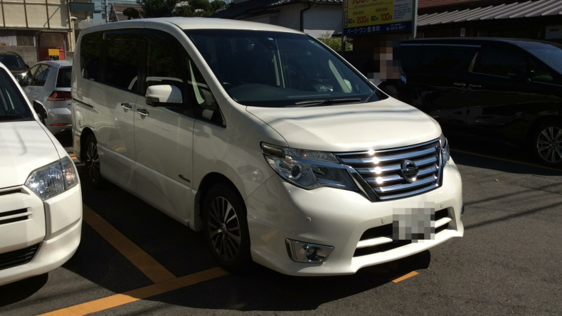 外装右前