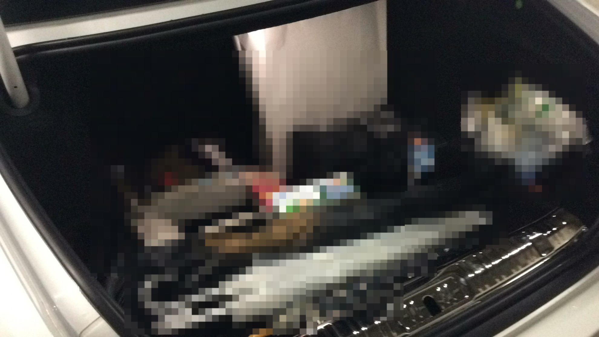 内装トランク